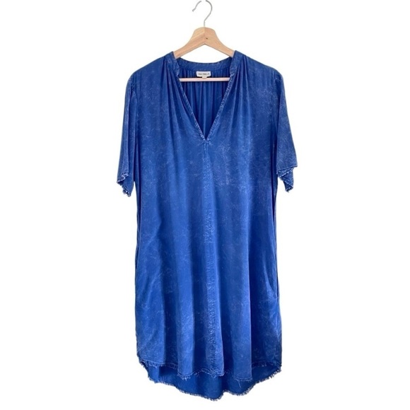 The Odells Everyday Shift Dress Relaxed Short Sleeve V Neck Marbled Blue Medium - Picture 1 of 14